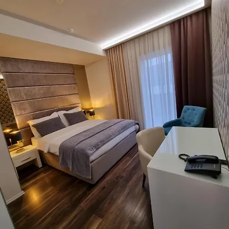 Pace Hotel 4*